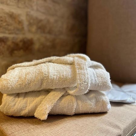 Bed and Breakfast Dimora Grimaldi Ostuni Esterno foto