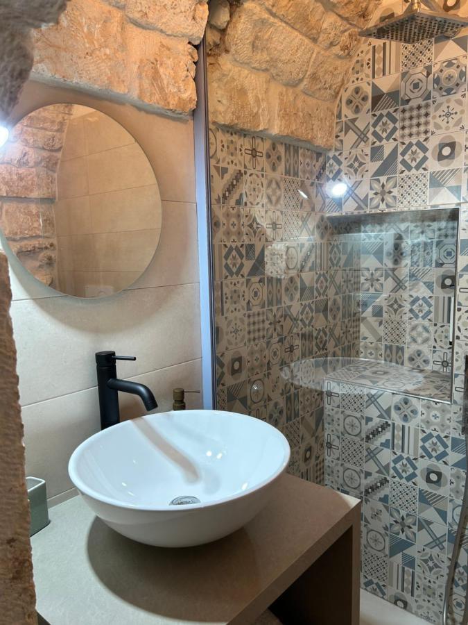 Bed and Breakfast Dimora Grimaldi Ostuni Esterno foto